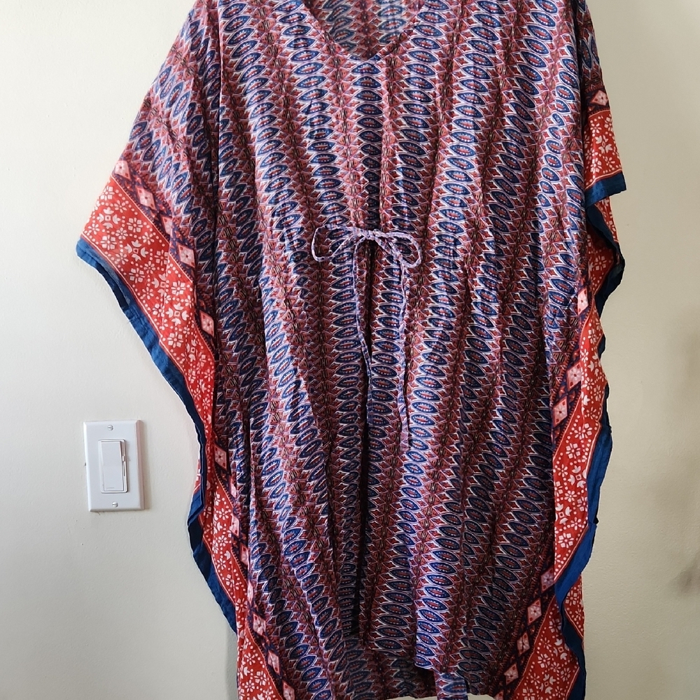 Cost Plus World Market Red, Blue & White Printed Tunic